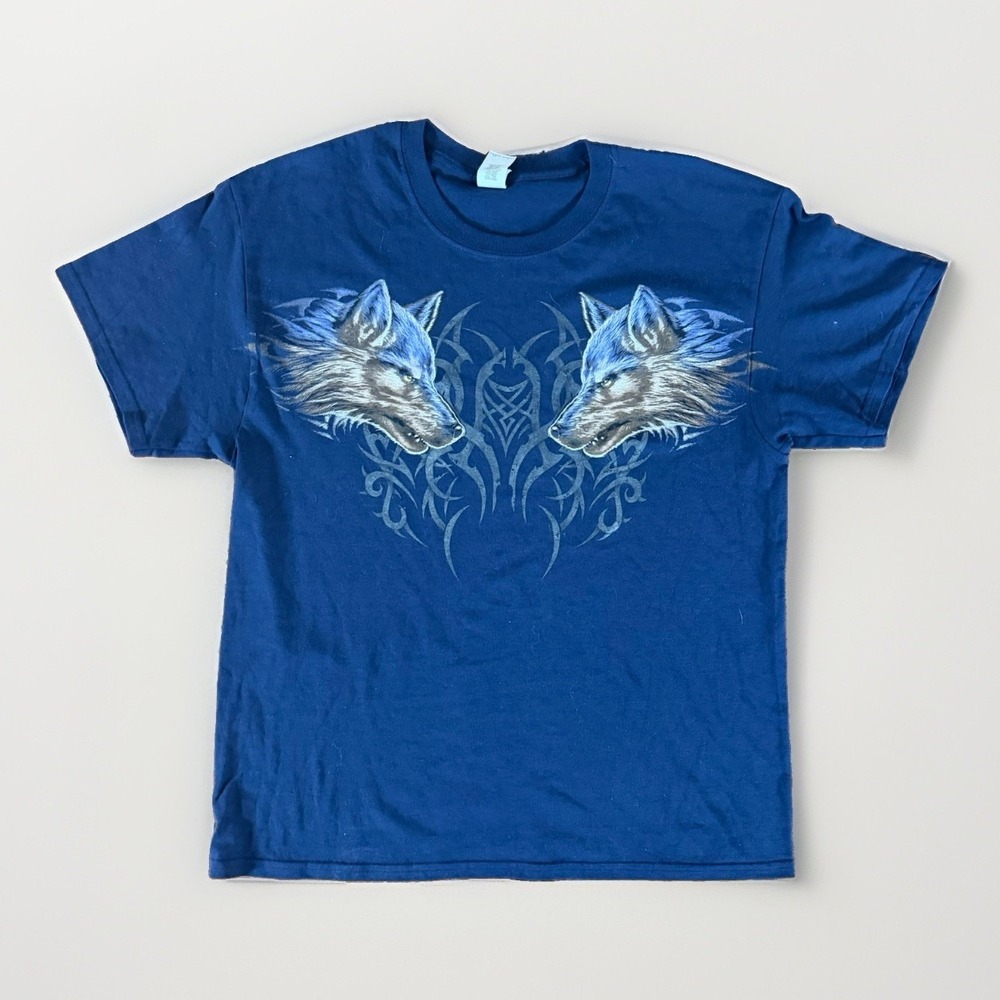 Vintage Y2K-era Graphic T-shirt Nature Two Wolves Tribal Men's Gildan Size L